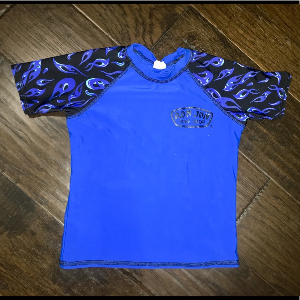 Boys Ron Jon size 6 rash guard. Blue & black